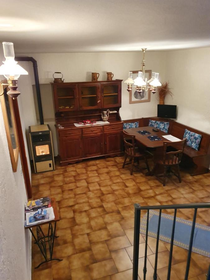 B&B Il Pettirosso Malonno Bagian luar foto