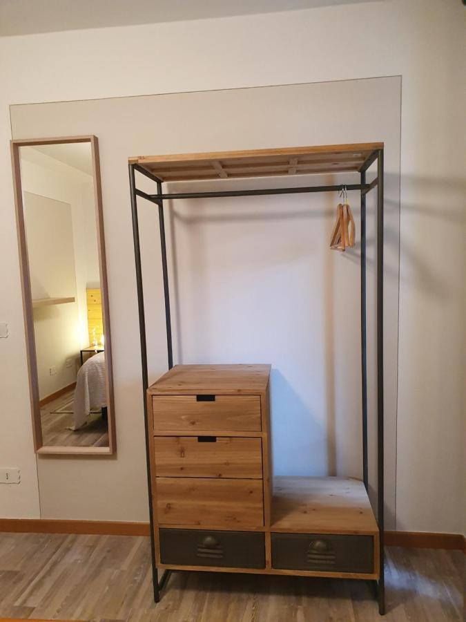 B&B Il Pettirosso Malonno Bagian luar foto