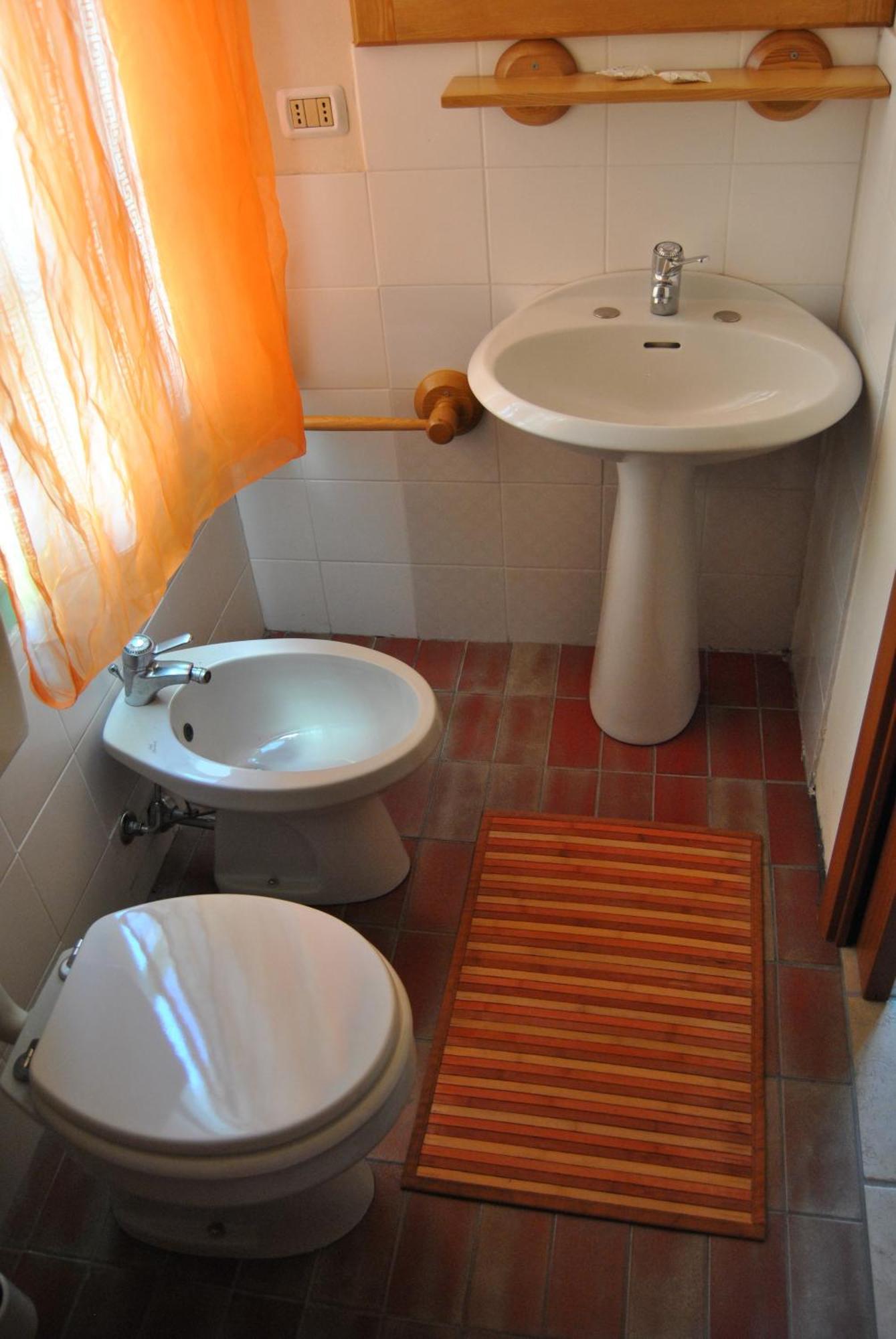B&B Il Pettirosso Malonno Ruang foto